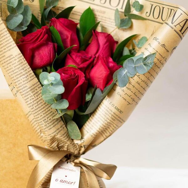 Buquê de 6 Rosas Vermelhas Importadas - Image 2