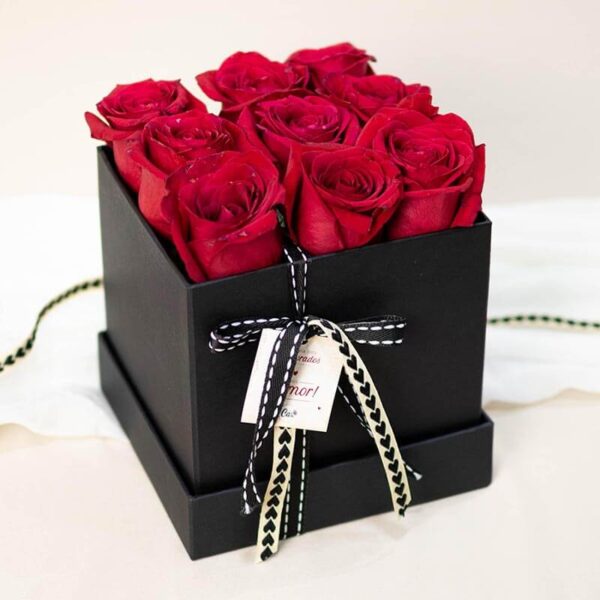 Caixa de Rosas Te Amo